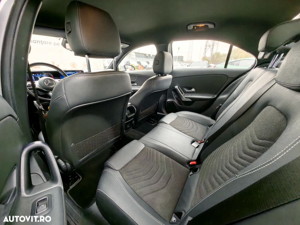 Mercedes-Benz A 180 7G-DCT Style - 16