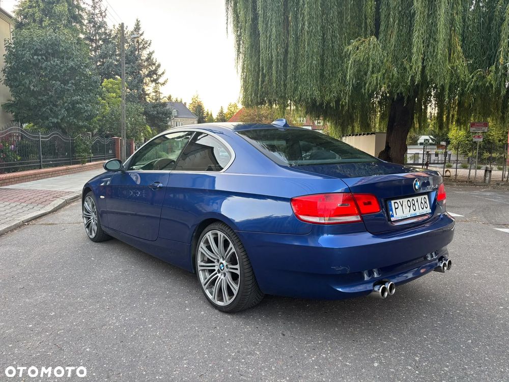 BMW Seria 3 335xi - 5