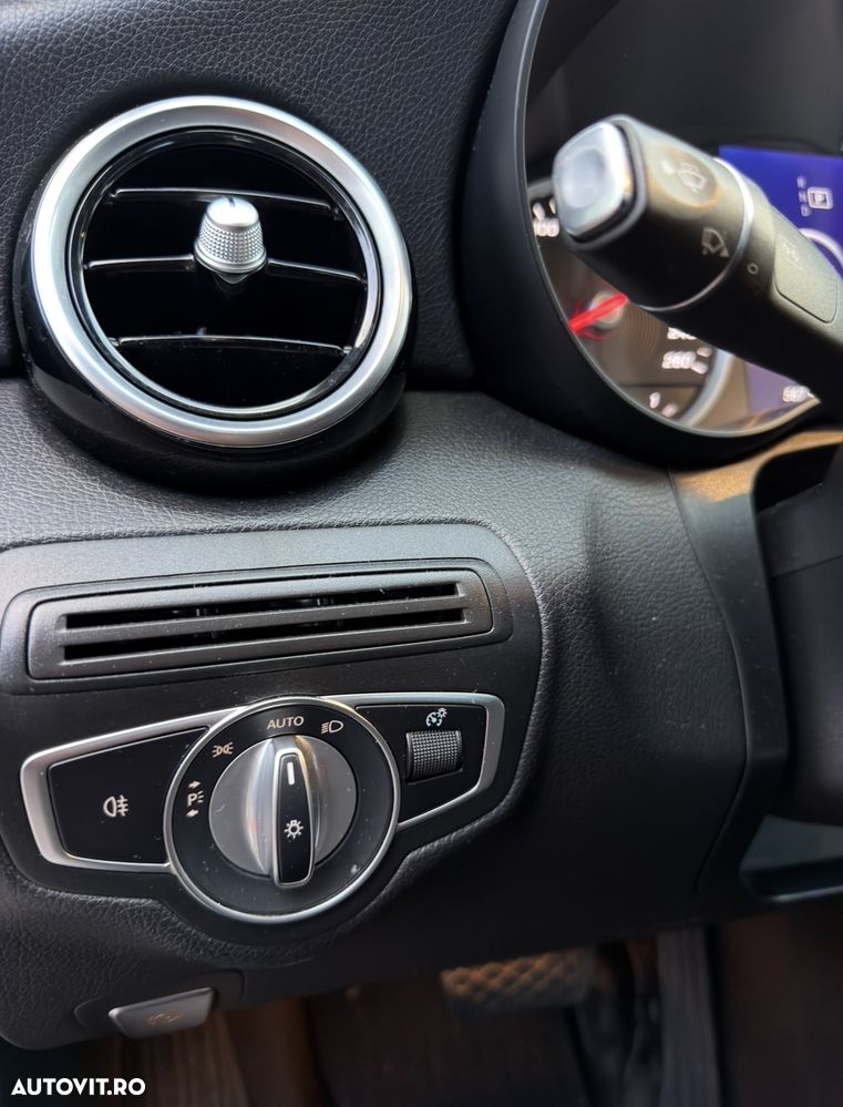Mercedes-Benz C - 13