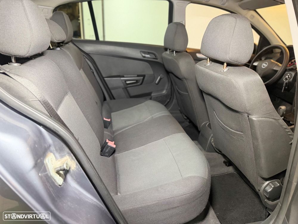 Opel Astra 1.3 CDTi Edition - 9