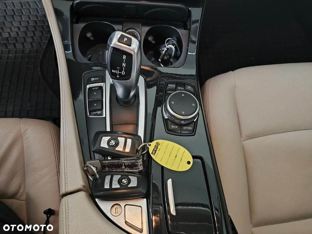 BMW Seria 5 520d - 17