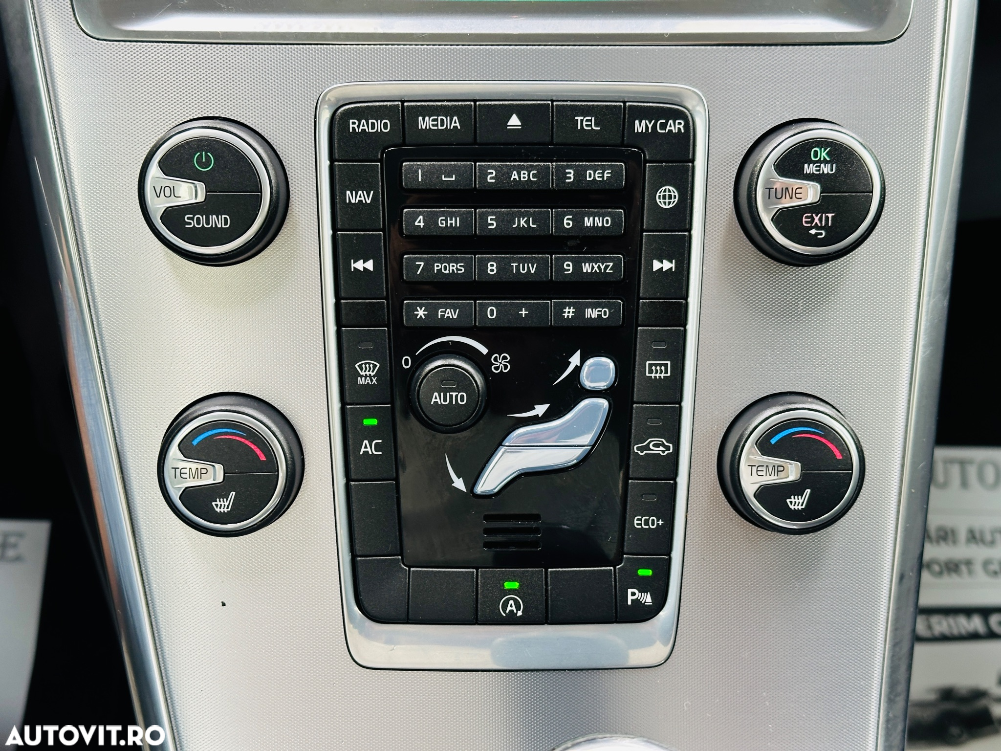 Volvo XC 60 - 24