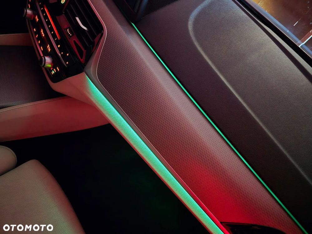 BMW Seria 5 530d M Sport sport - 22