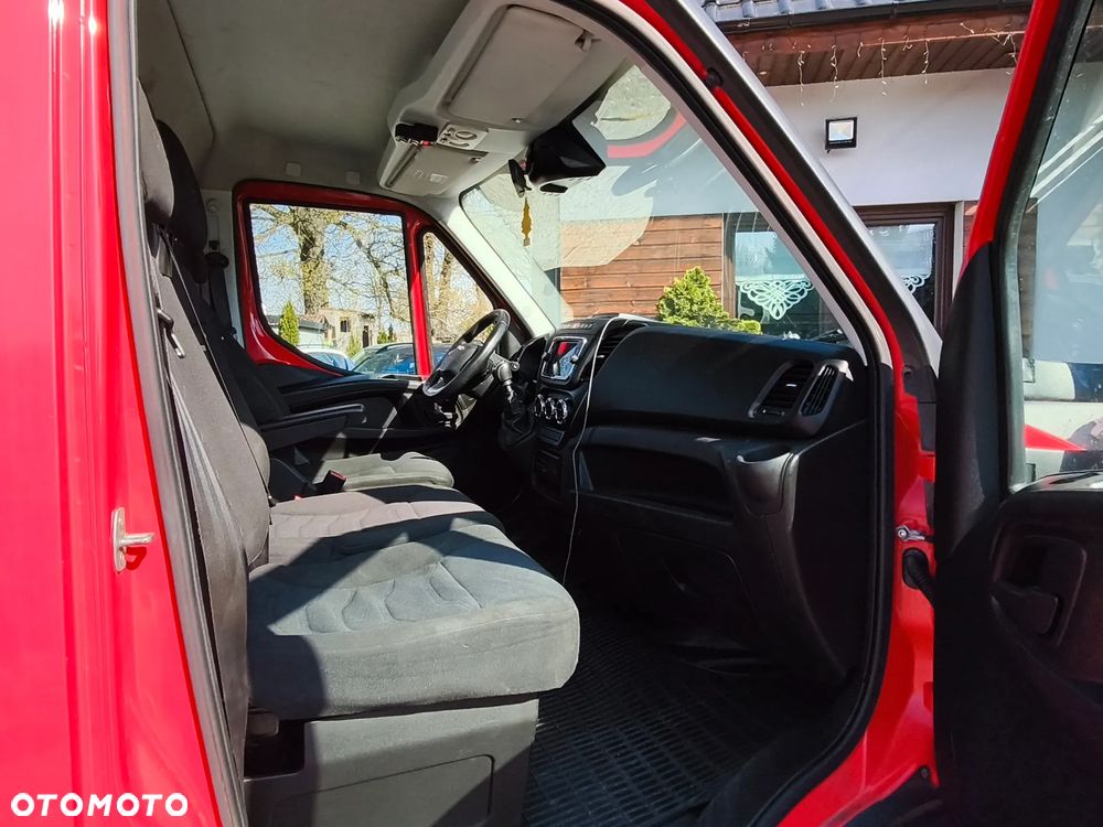 Iveco DAILY - 13