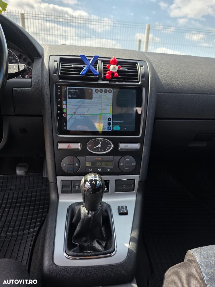 Ford Mondeo Wagon 1.8 Trend - 2