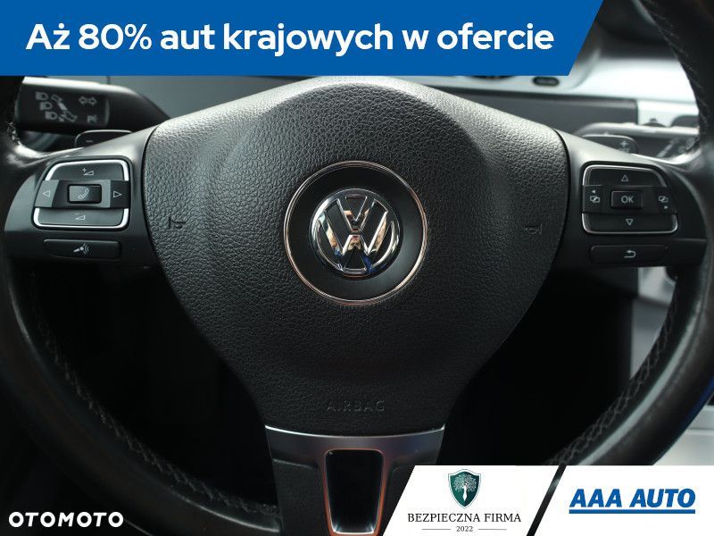 Volkswagen Passat - 21