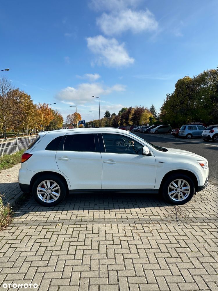Mitsubishi Asx 2011 photo 4