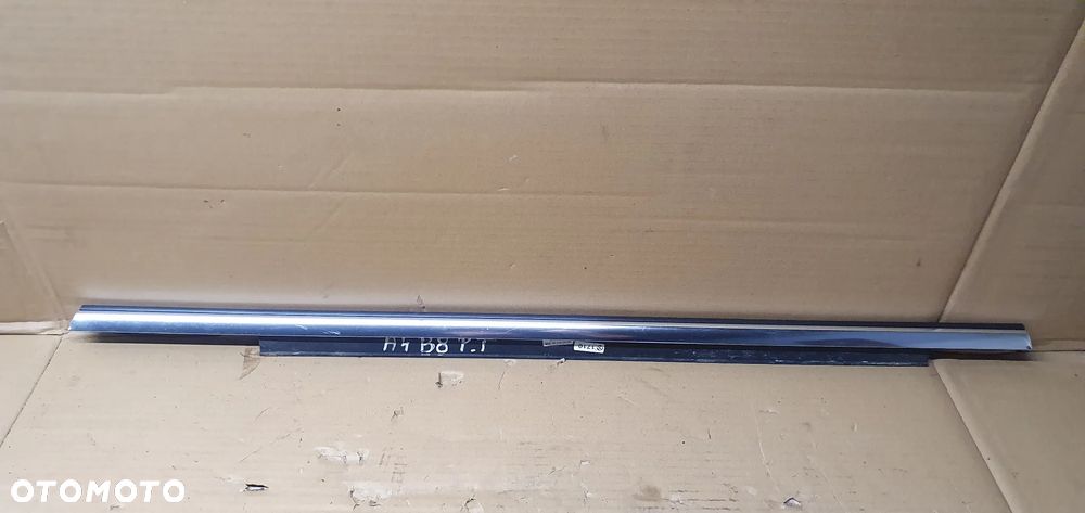 Listwa zgarniająca drzwi chrom lewy tył tylna lewa Audi A4 B8 8K0853764E - 1