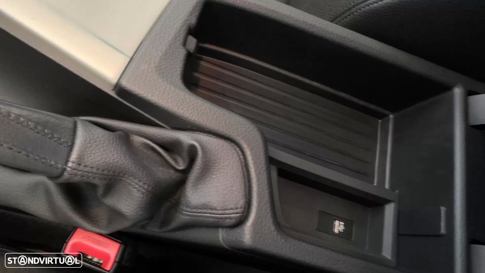 BMW 418 Gran Coupé d Line Sport Auto - 40