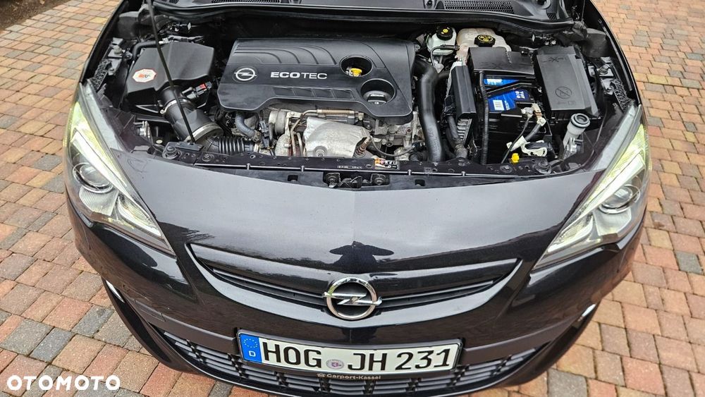 Opel Astra IV GTC 1.6 T SIDI Sport S&S - 28