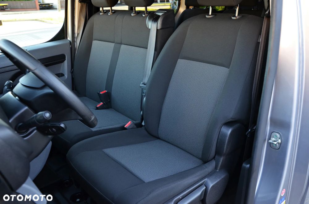 Opel Vivaro Standard Flexcab - 27