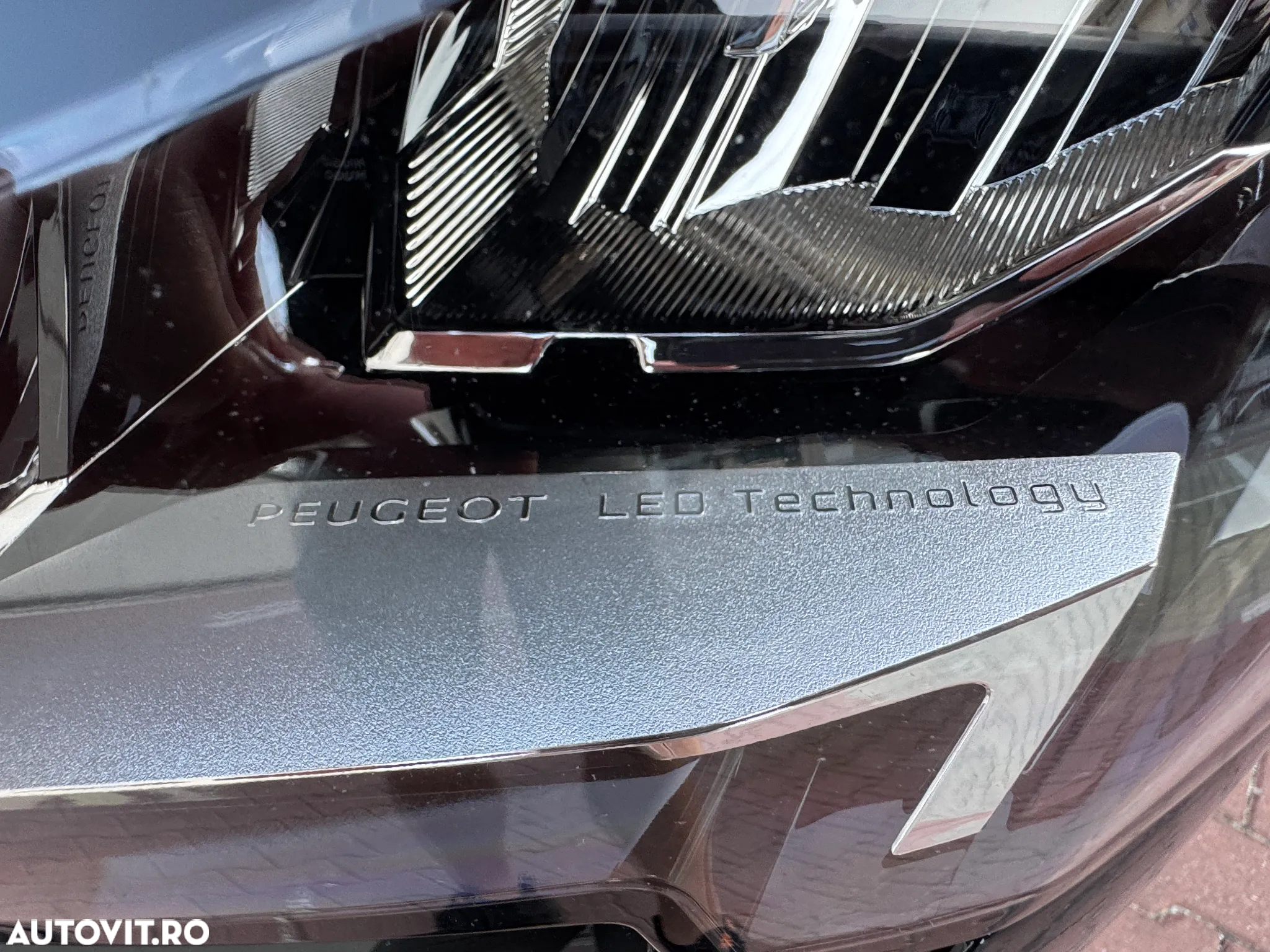 Peugeot 3008 Plug-In Hybrid 225 e-EAT8 Allure Pack - 26