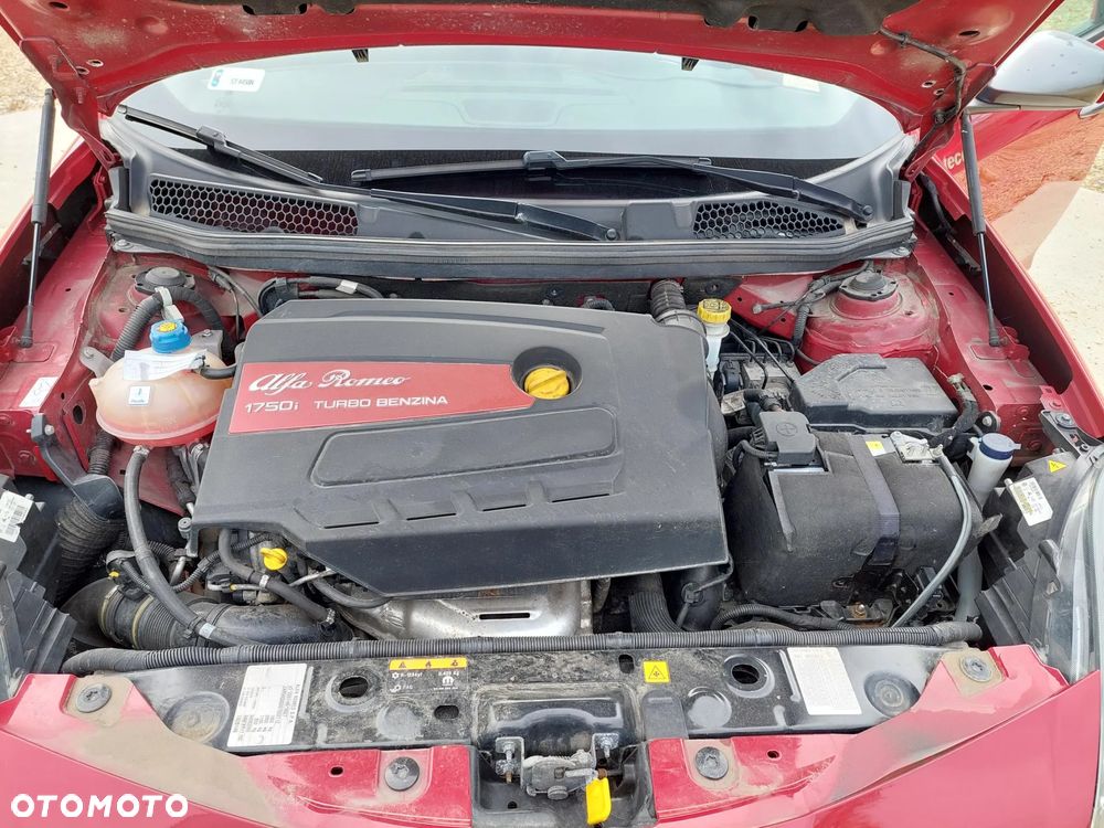 Alfa Romeo Giulietta 1750 TBi Veloce TCT - 8