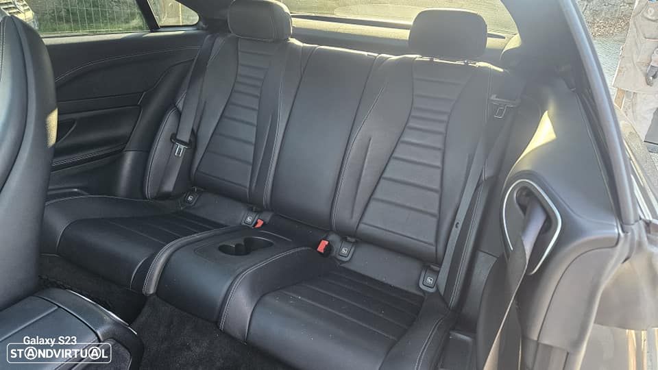 Mercedes-Benz E 220 d 9G-TRONIC AMG Line - 13