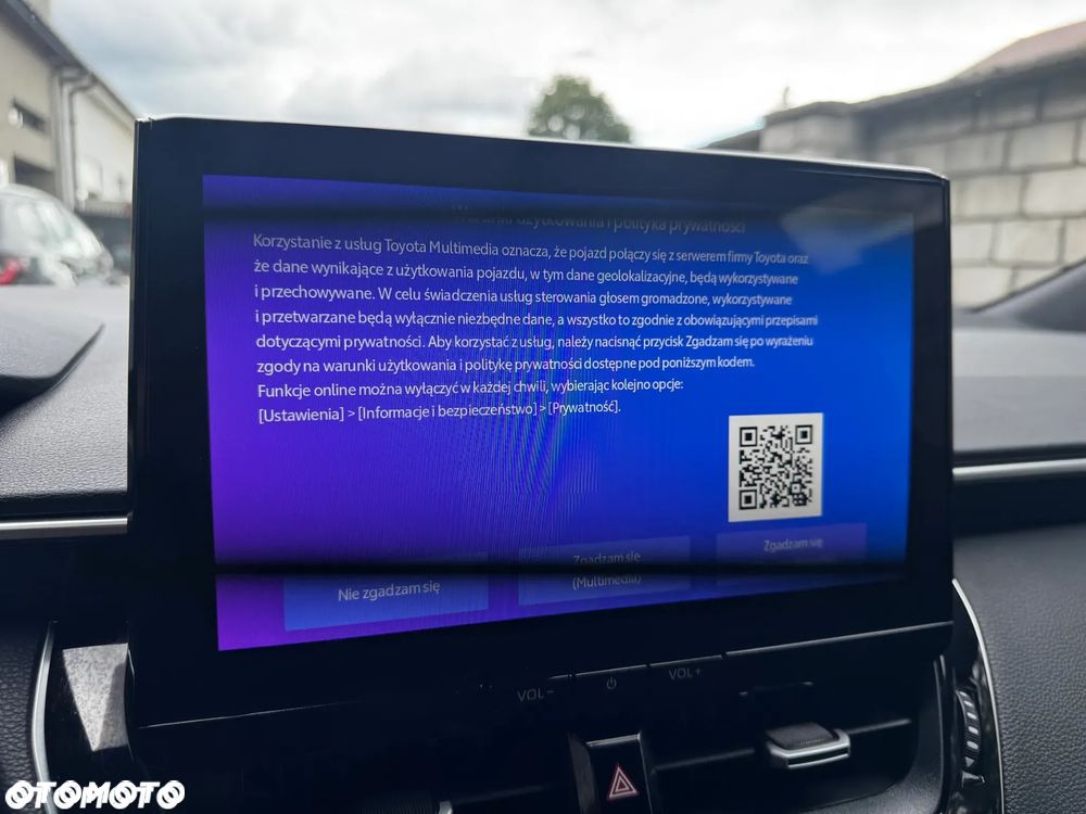 Toyota Corolla 1.8 Hybrid Comfort - 25