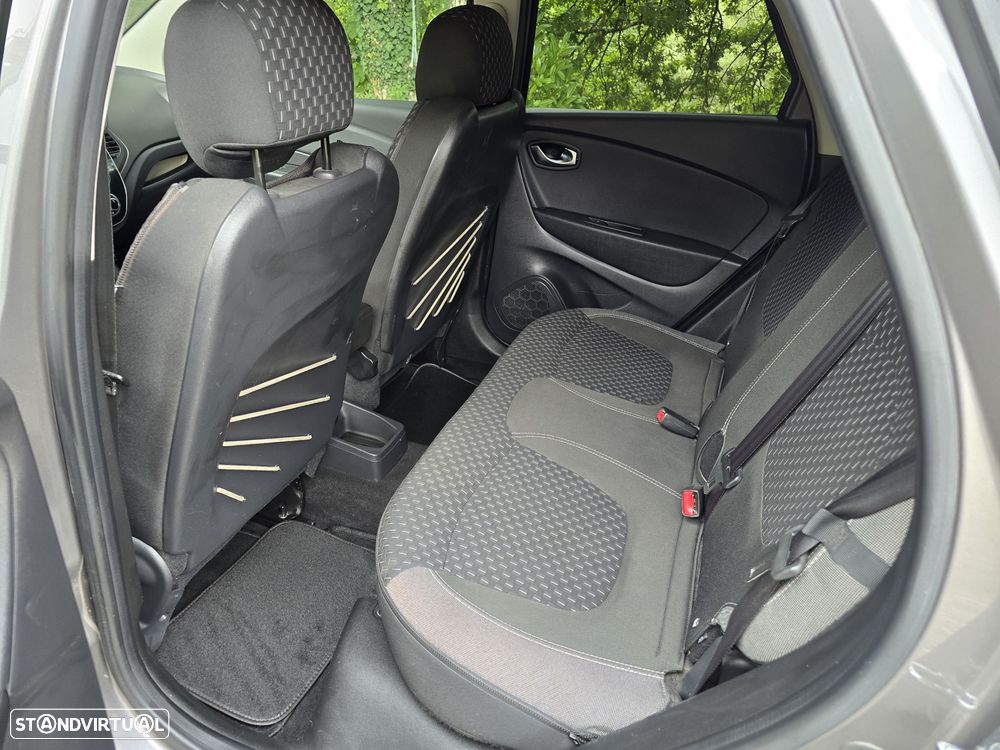 Renault Captur 1.5 dCi Exclusive - 21