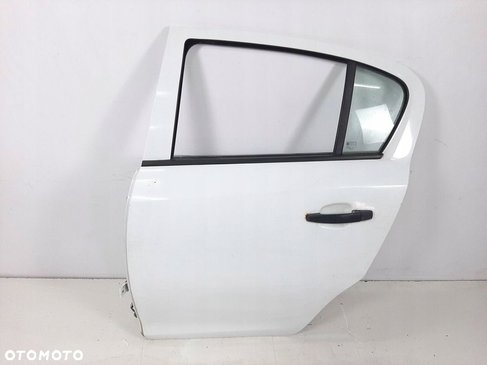 OPEL CORSA D 5D 10R DRZWI LEWY TYL KOD Z474