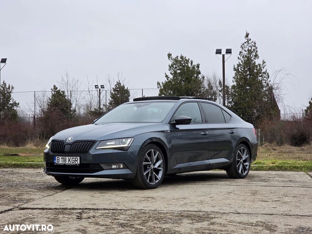 Skoda Superb 2.0 TDI 4X4 DSG Sportline - 1