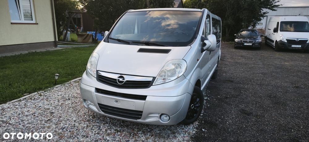 Opel Vivaro - 19