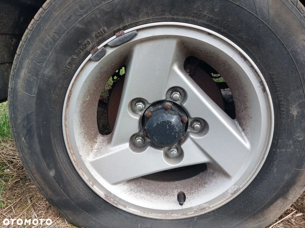 SUZUKI JIMNY FELGI ALUMINIOWE R15 5.5J ET5 5X139.7 OE SUZUKI PROSTE! - 1