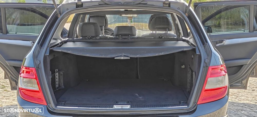 Mercedes-Benz C 220 Station CDI DPF Auto BlueEFFICIENCY Avantgarde - 19