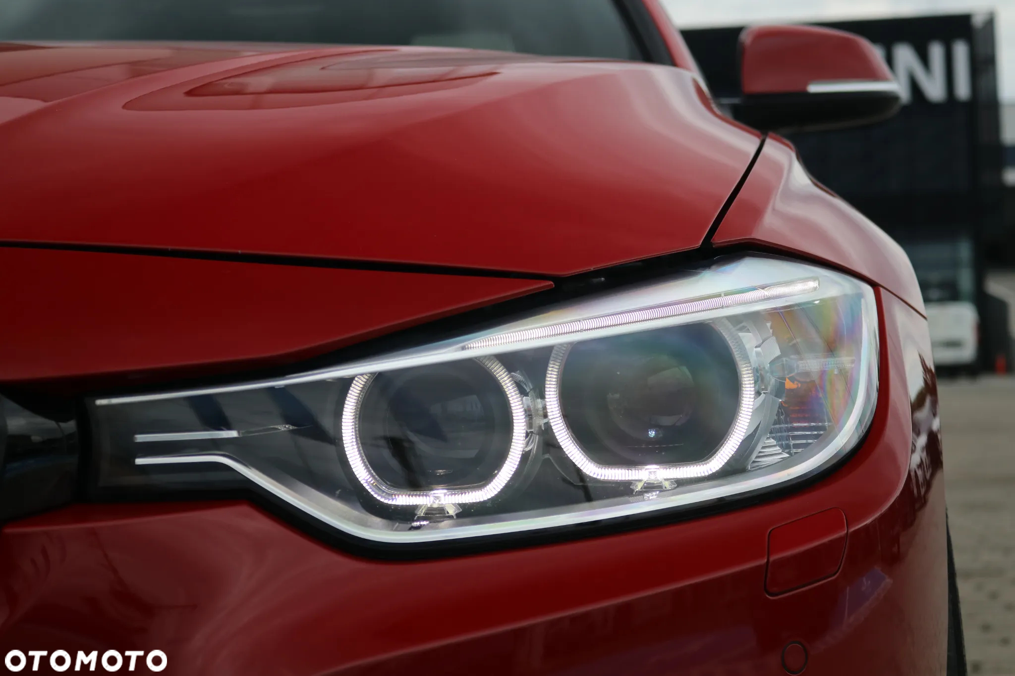 BMW Seria 3 - 12