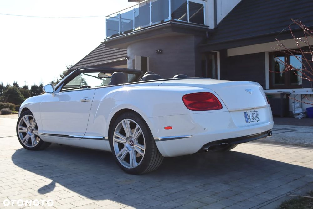 Bentley Continental GT V8 - 37