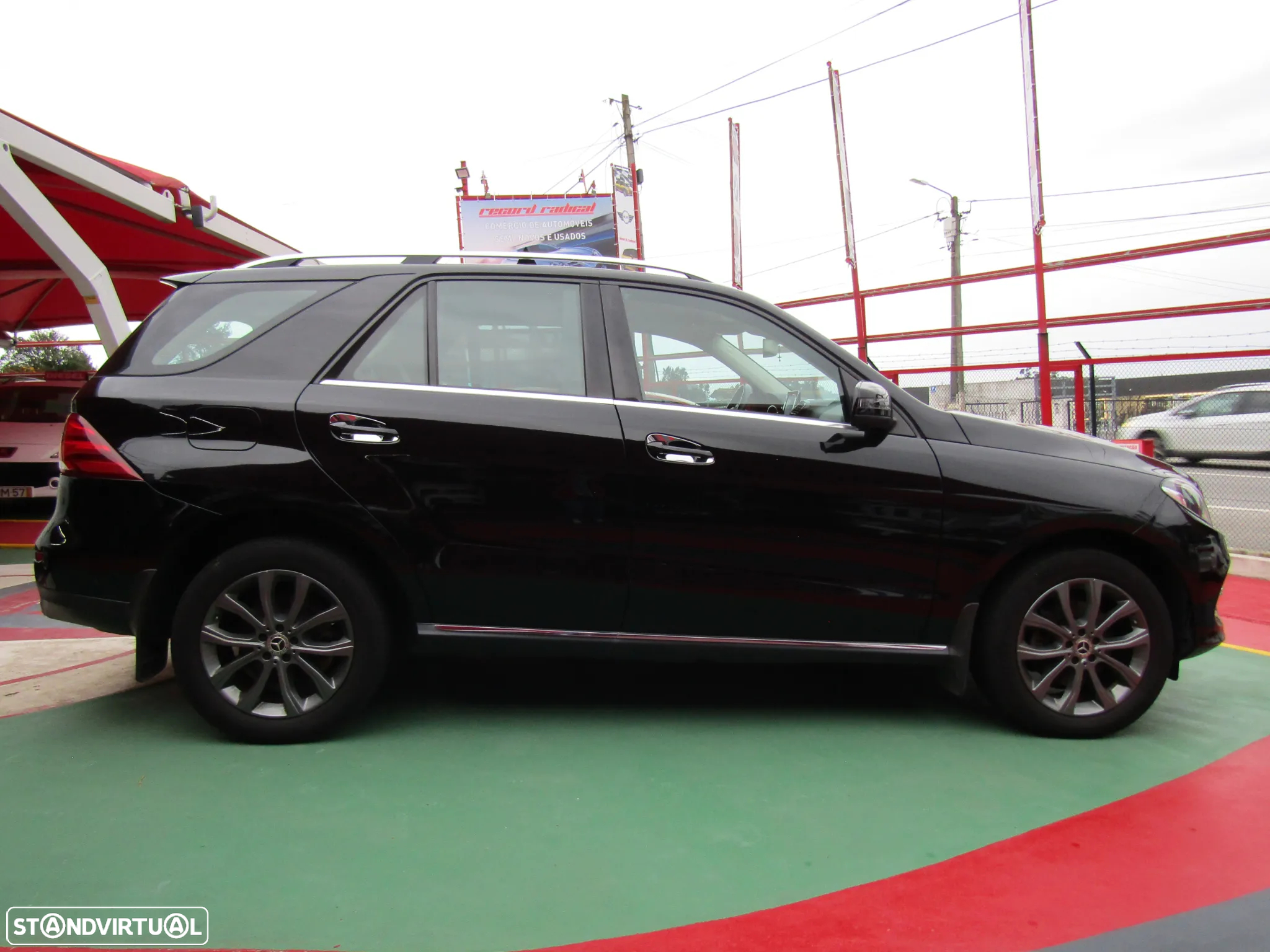 Mercedes-Benz GLE 250 d 4-Matic - 21