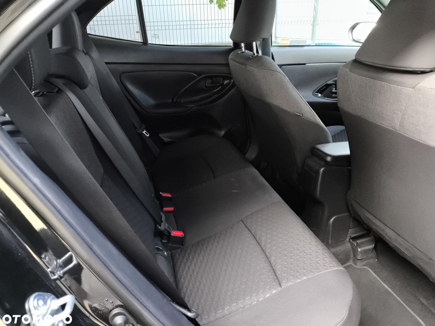 Toyota Yaris Cross Hybrid 1.5 Style - 23