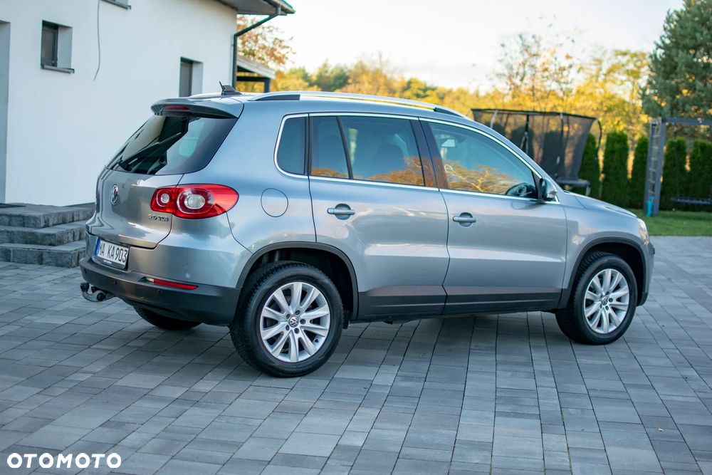 Volkswagen Tiguan - 26