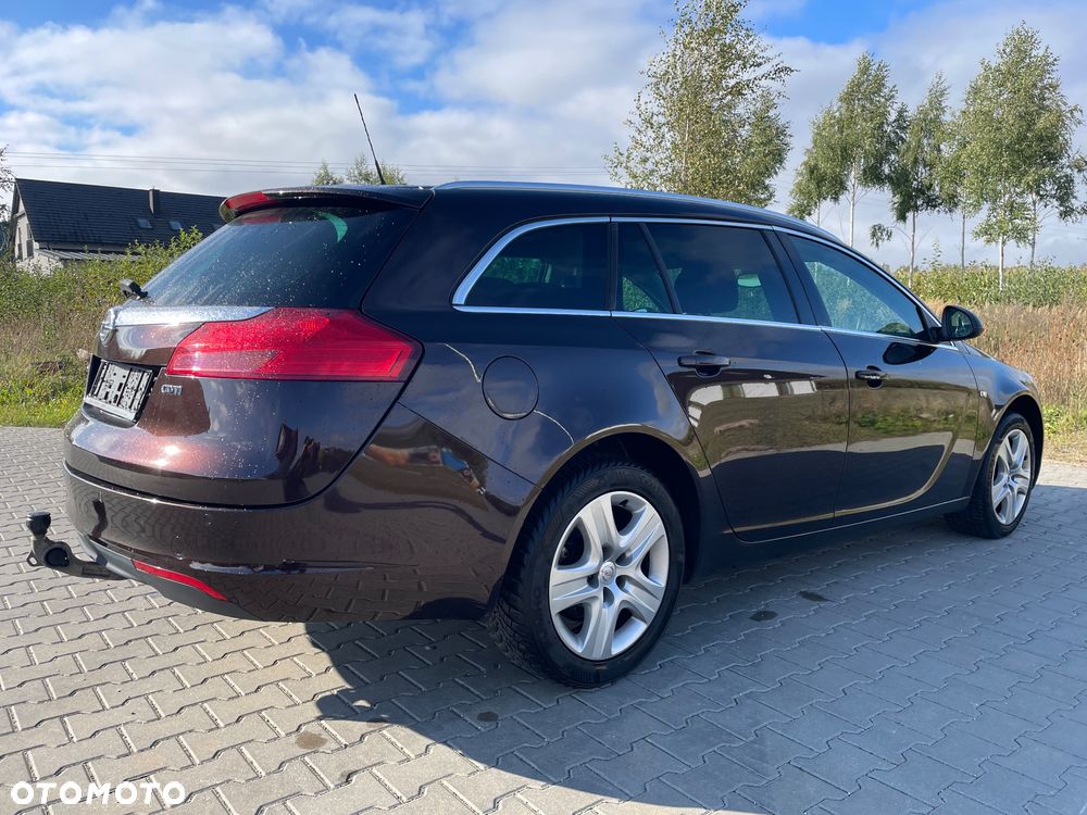 Opel Insignia 2.0 CDTI Sports Tourer Design Edition - 4