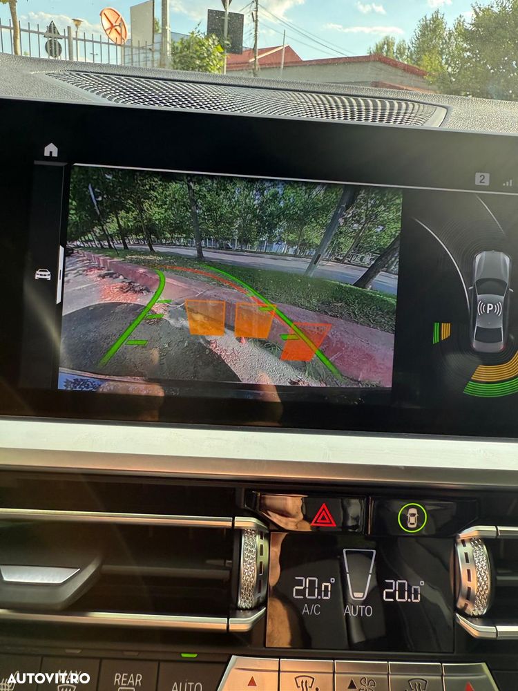 BMW Seria 3 320i xDrive Aut. - 19