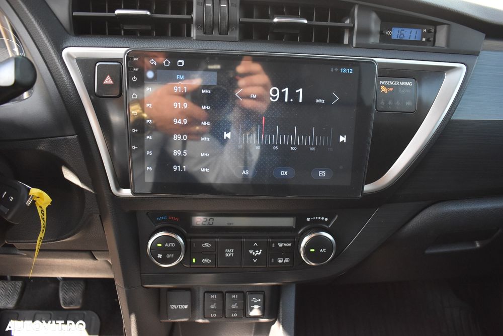 Toyota Auris 1.33 Dual VVT-i Terra - 11