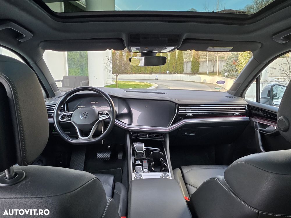 Volkswagen Touareg - 7