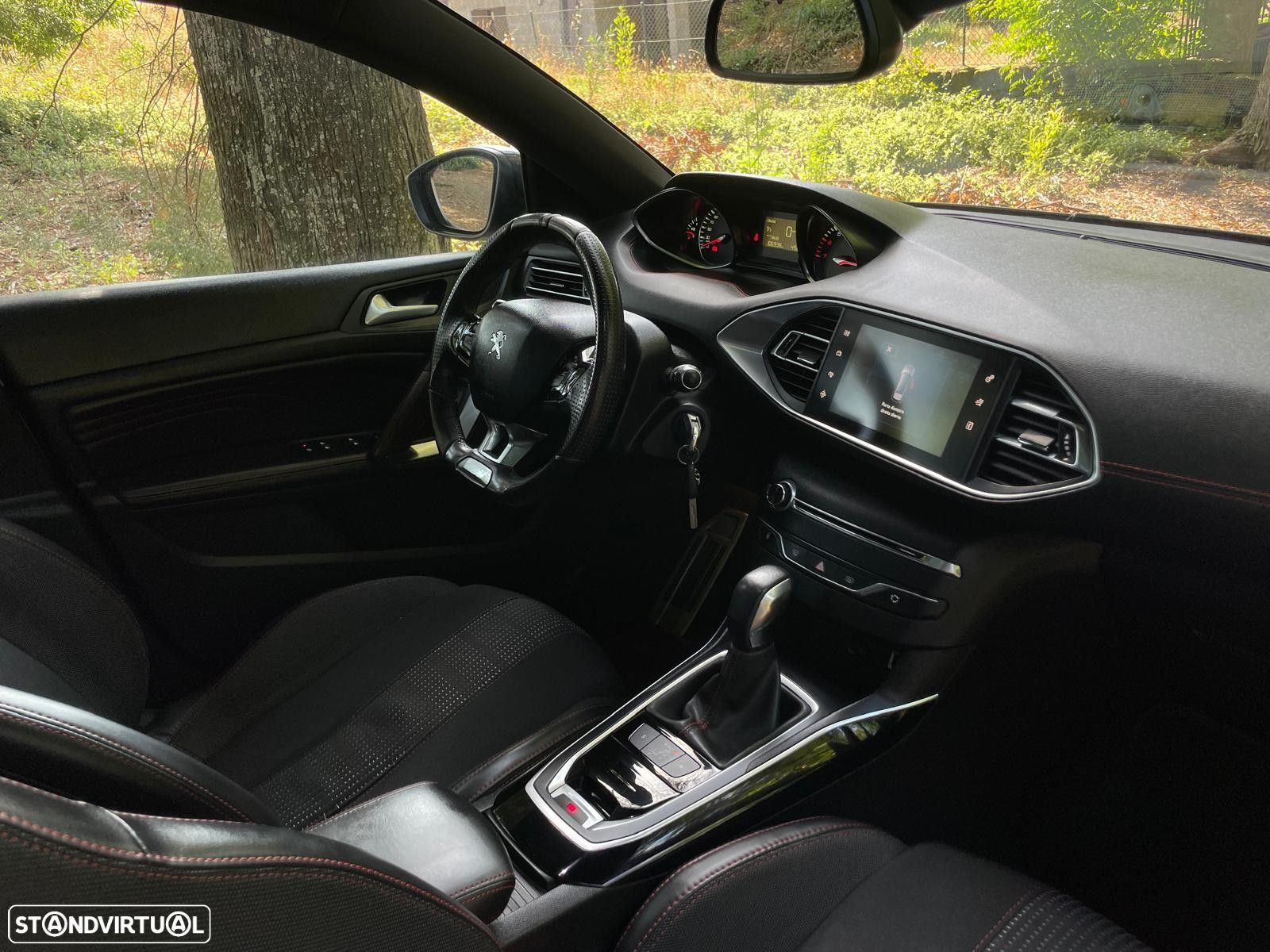 Peugeot 308 1.2 PureTech GT Line EAT8 - 24
