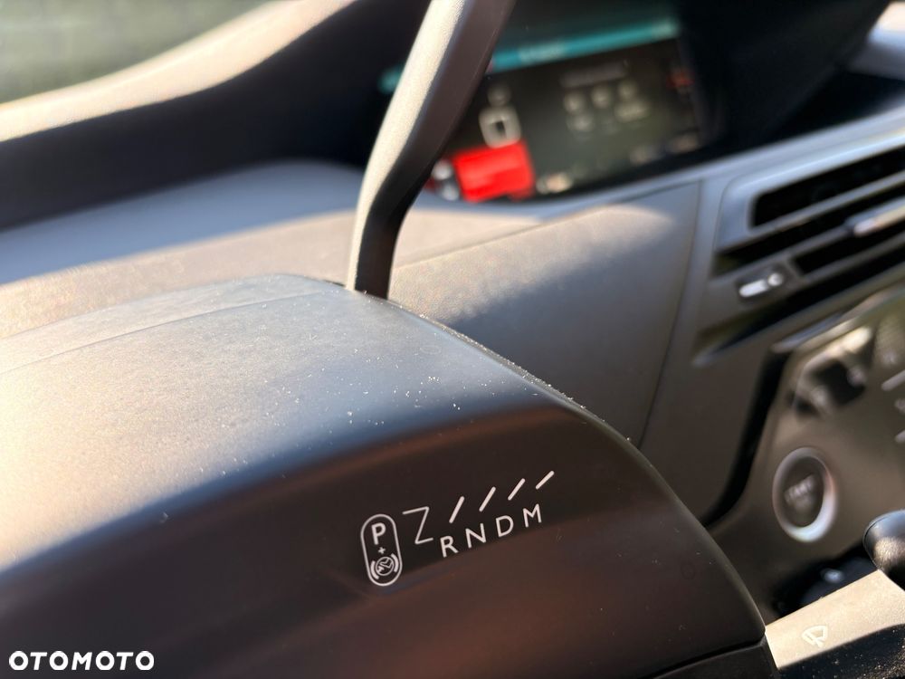 Citroën C4 SpaceTourer PureTech 130 Stop&Start EAT6 SHINE - 17