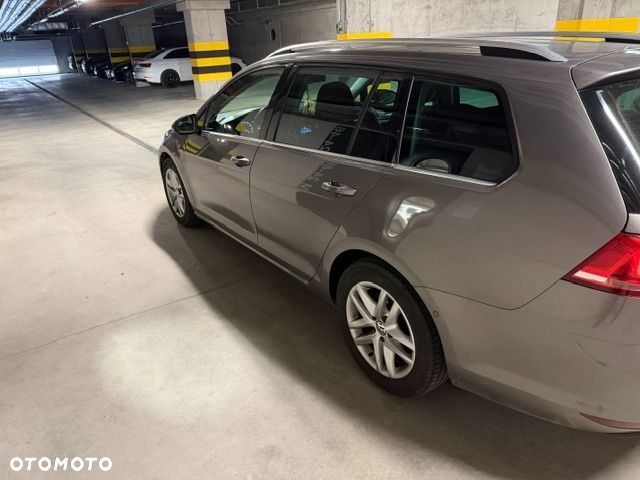 Volkswagen Golf 1.4 TSI BMT Highline - 9