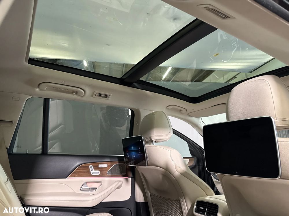 Mercedes-Benz GLS - 27