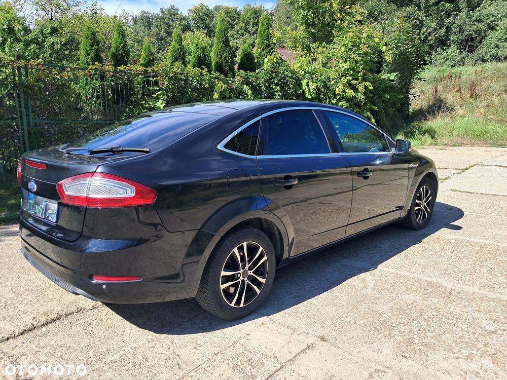 Ford Mondeo - 16