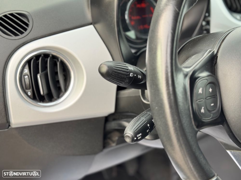 Fiat 500C 1.0 Hybrid Connect - 19