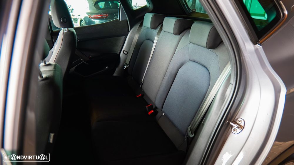 SEAT Arona 1.0 TSI FR - 27