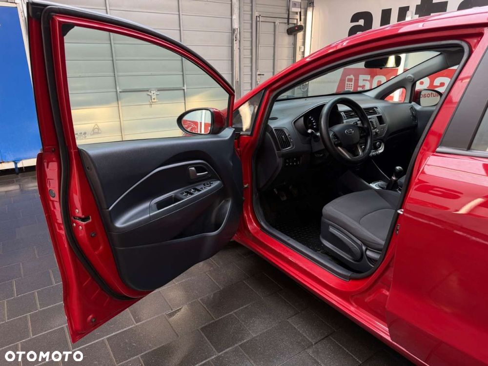 Kia Rio 1.2 Dream-Team Edition - 19