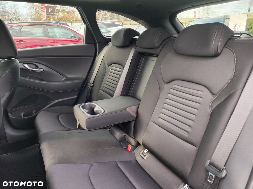 Hyundai i30 1.5 T-GDI 48V Smart DCT - 27