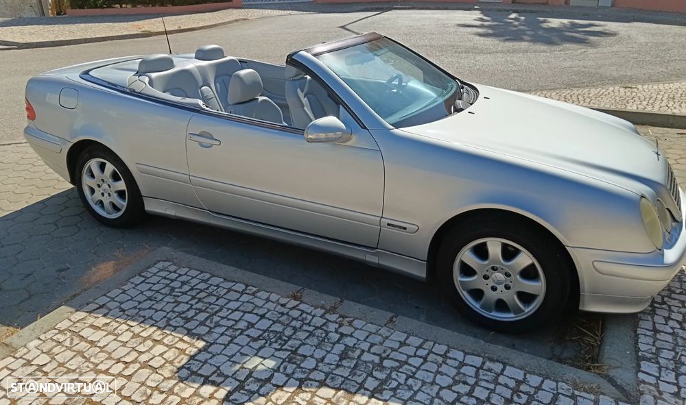 Mercedes-Benz CLK 230 - 8
