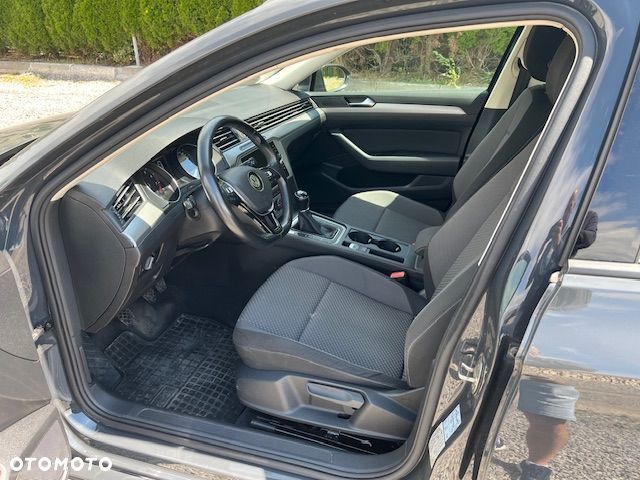 Volkswagen Passat 1.5 TSI EVO Comfortline - 5