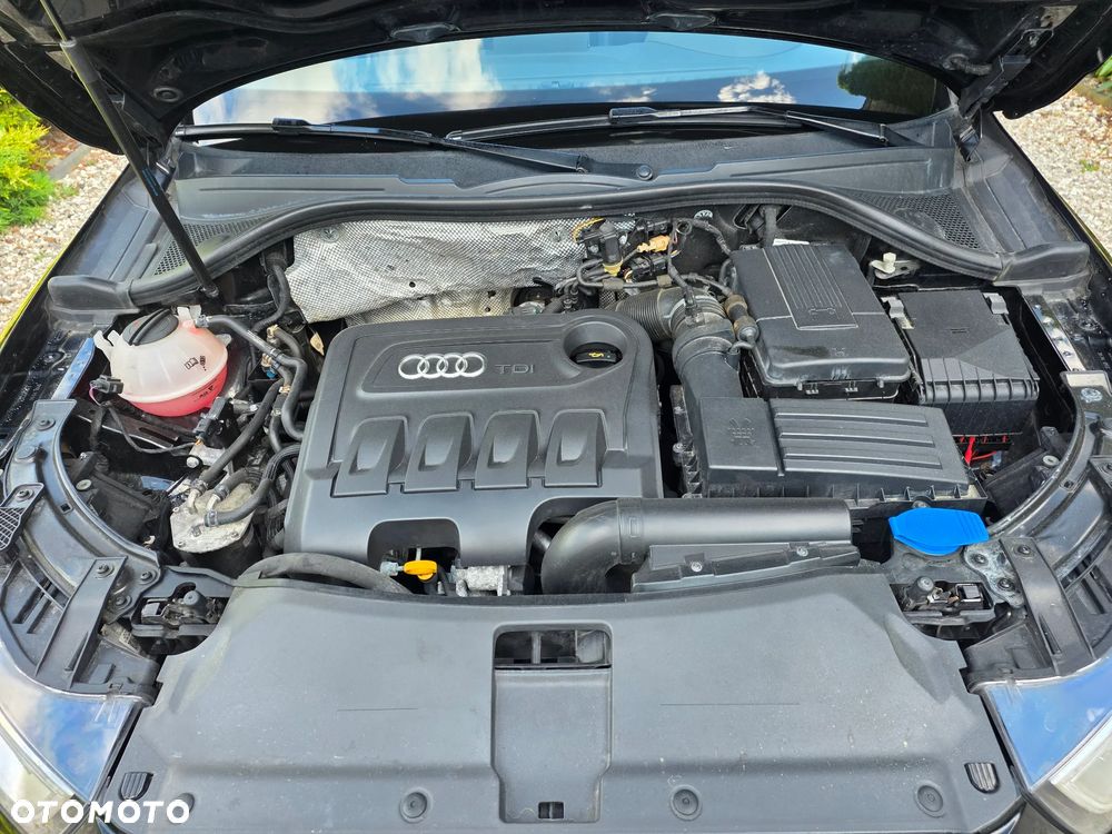 Audi Q3 2.0 TDI Quattro S tronic - 37