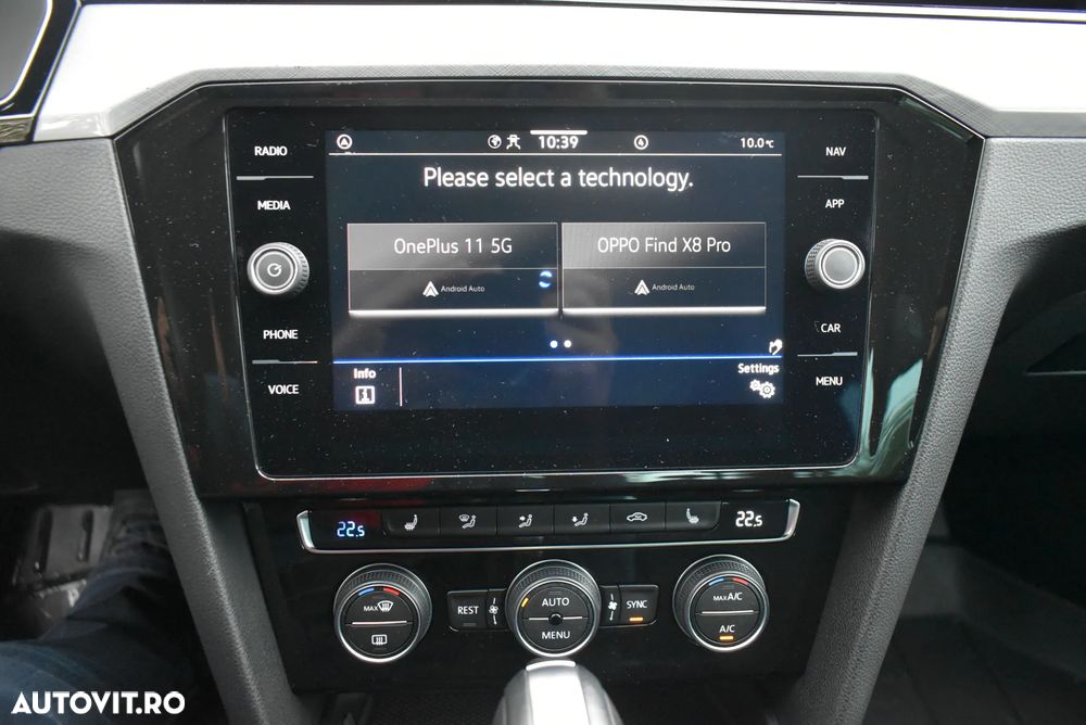 Volkswagen Passat 2.0 TDI DSG Comfortline - 24