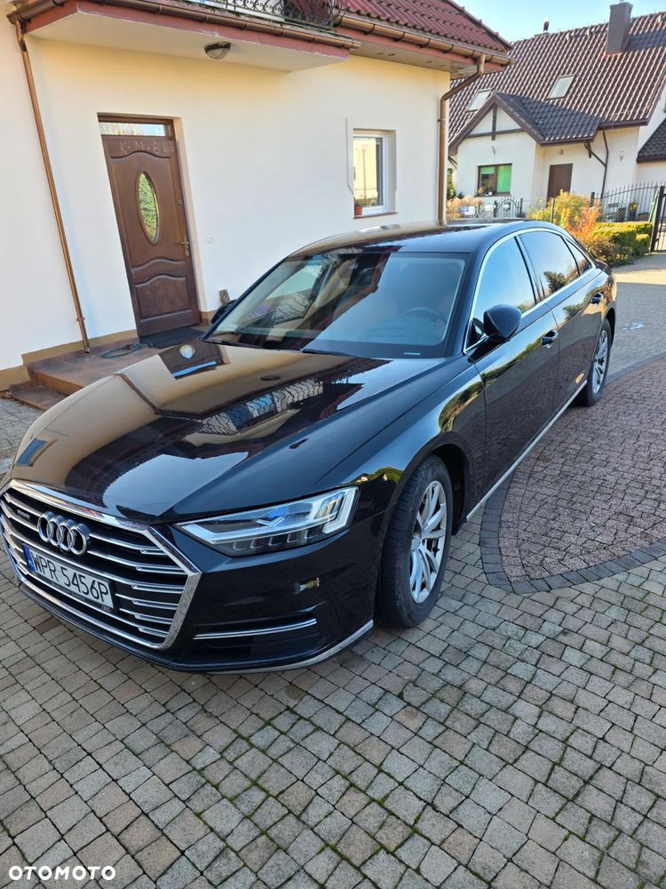 Audi A8 3.0 TFSI L Quattro - 1