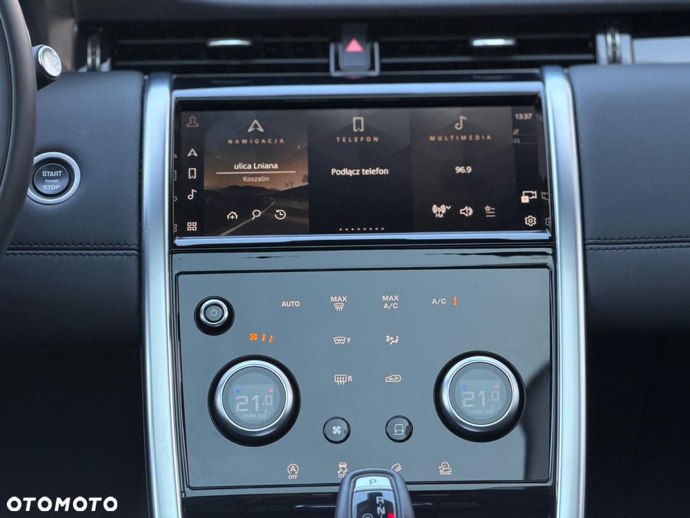 Land Rover Discovery Sport 2.0 D200 mHEV Dynamic SE - 16