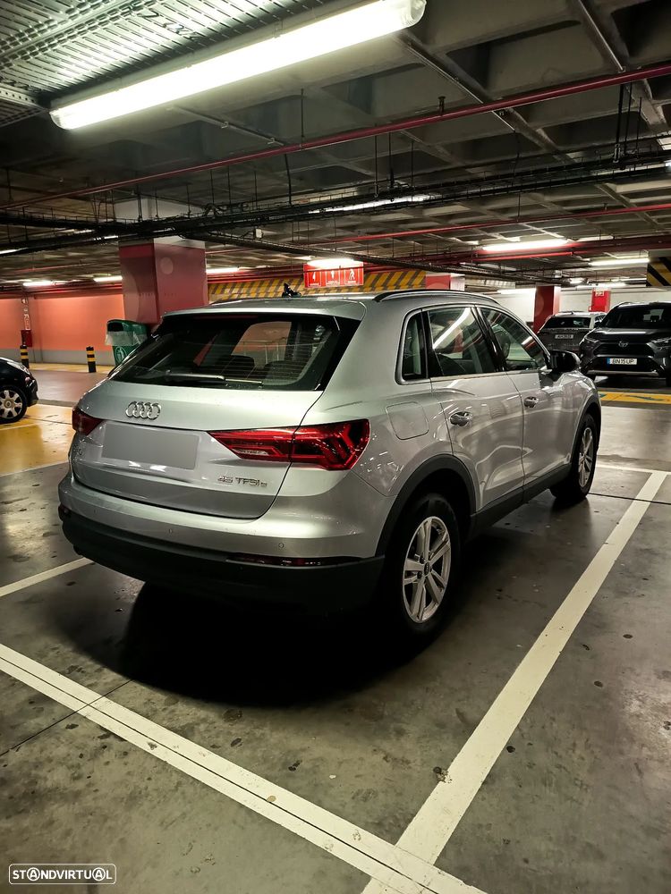 Audi Q3 45 TFSIe S tronic - 4